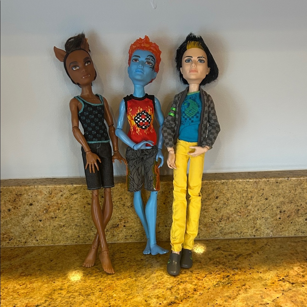 Monster High Bundle of Boy Dolls—Swim Clawd and Holt + Jackson